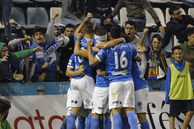 Imatge del Lleida Esportiu contra el Cornellà