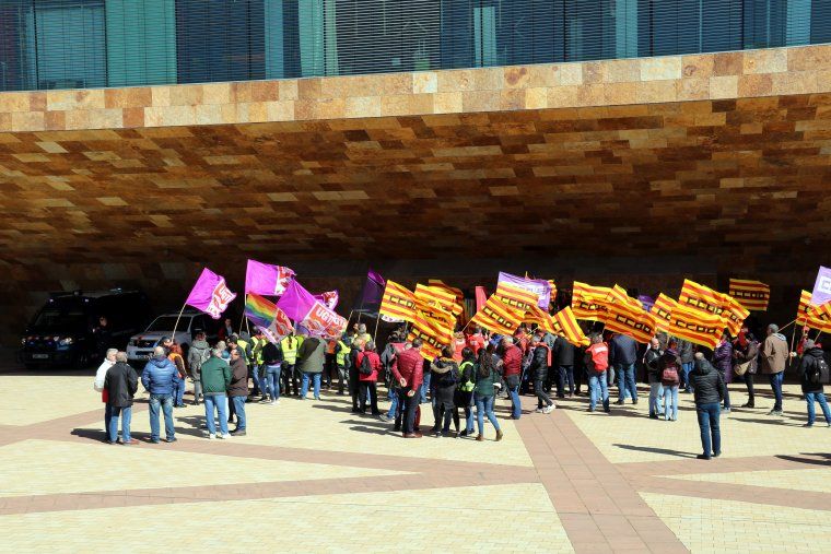 Imatge dels treballadors en la protesta