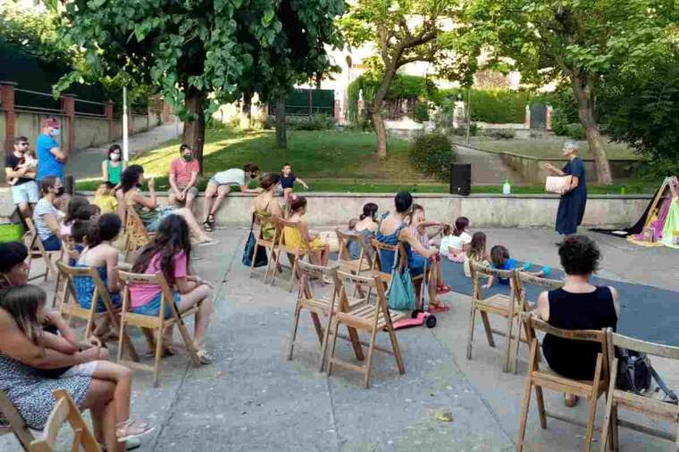 Imatge d'un contacontes a Solsona