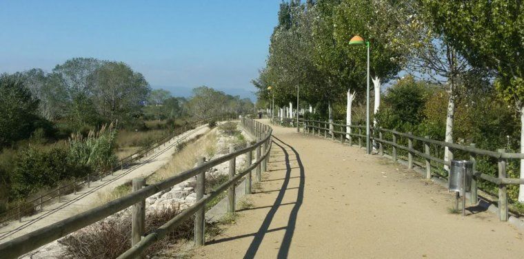 Imatge d'un dels camins del Parc del Francolí.